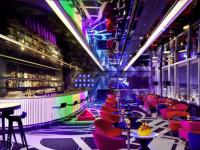 play Christmas Nightclub 02
