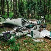 play Plane Crashed Land Escape Html5