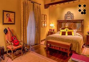 play Traditional Hacienda House Escape