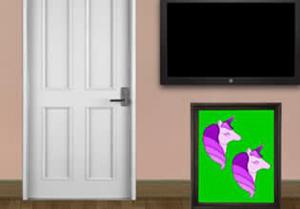 play Tofa Evil Unicorn Escape
