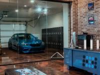 play Garage Place Escape