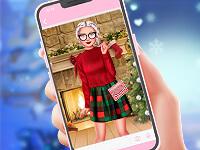 play My Perfect Winter Holiday Selfie