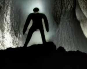 play Cursed Cave