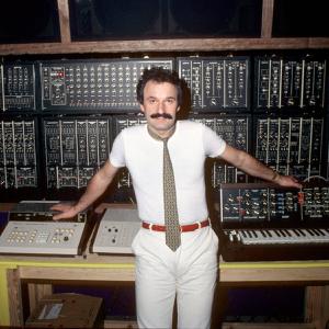 play Synth For Everyone