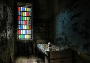 play Abandoned Rooms