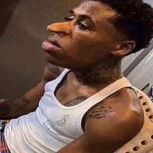 play Quandale'S Adventures