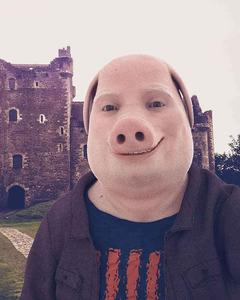 play John Pork Call Simulator!
