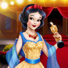 play Snow White Hollywood Glamour