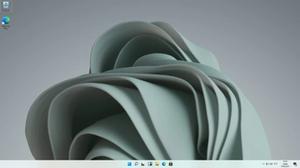 play Windows 11 But Bad Simulator