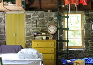 play Thatched Cottage Escape