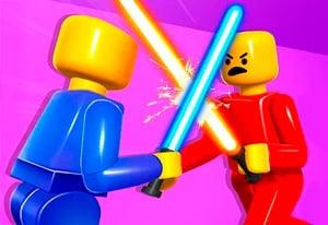play Toy Battle Fight In The Arena