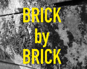 play Brick